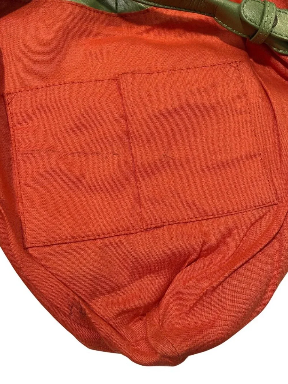 Hobo International rare Green Metallic pebbled Leather Hobo Bag Orange Interior